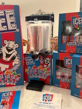 ICEE Slush Machine Dispenser in Red/Blue/White & 4 pks of flavored syrup